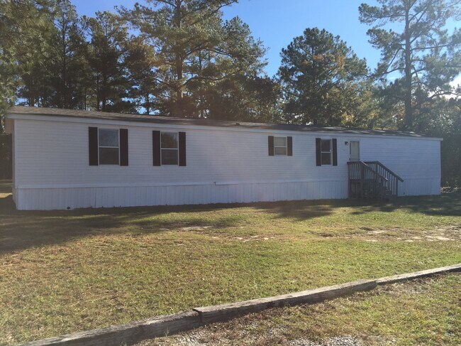 Building Photo - 105 Wilhowie Dr