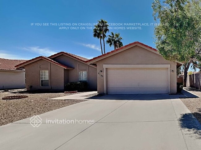 Building Photo - 9133 W Country Gables Dr