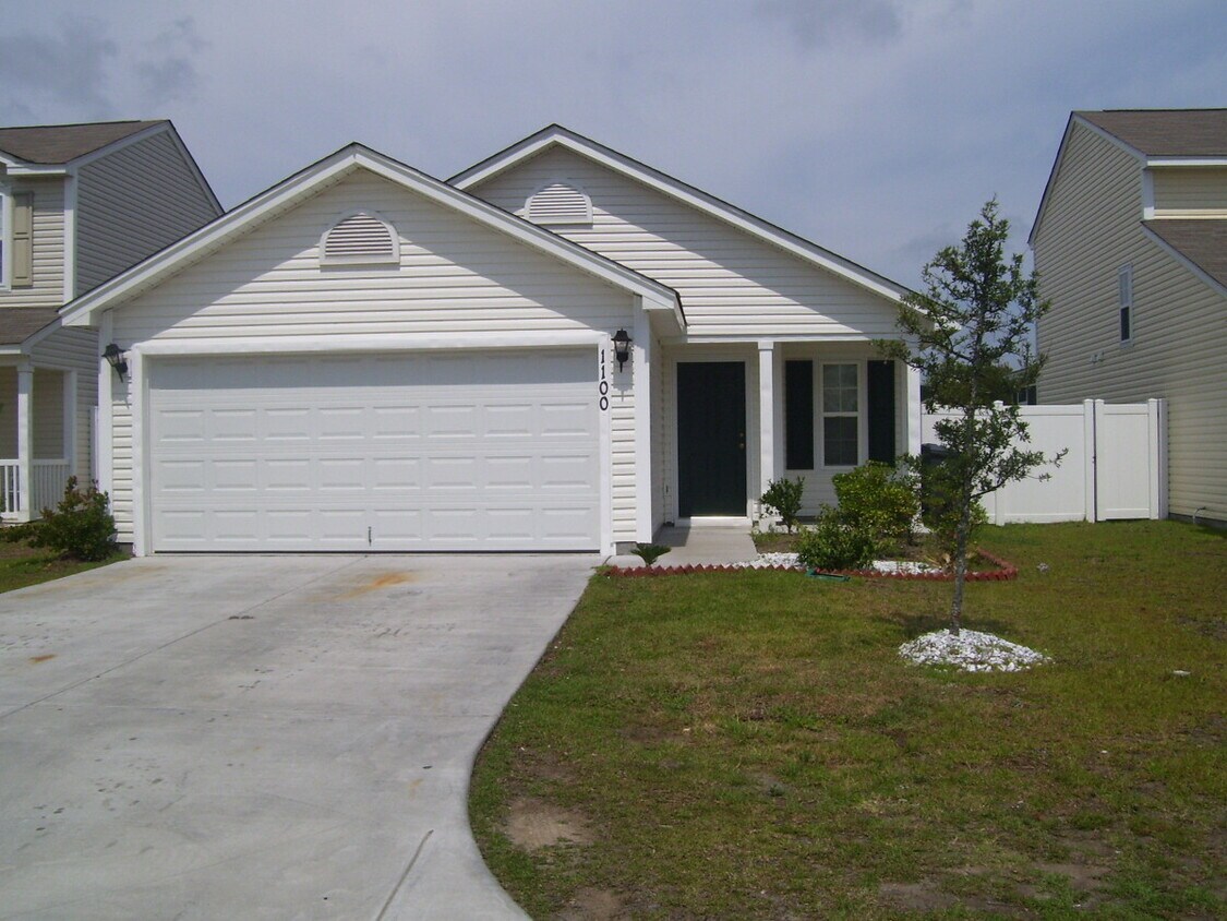 Coming soon 3 Bed / 2 Bath Single Family H... - Coming soon 3 Bed / 2 Bath Single Family H...