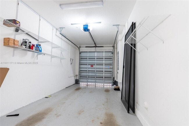 Building Photo - 481 SW 91st Ct