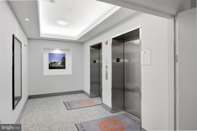 Building Photo - 2200 N Westmoreland St