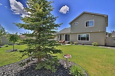 Foto del edificio - LARGE SINGLE FAMILY HOME ON CORNWALL (RPM#220)