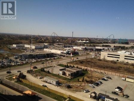 Building Photo - 9245 Jane St