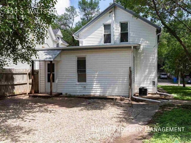 Building Photo - 413 S Walts Ave