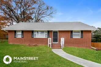Building Photo - 207 Breedlove Ave