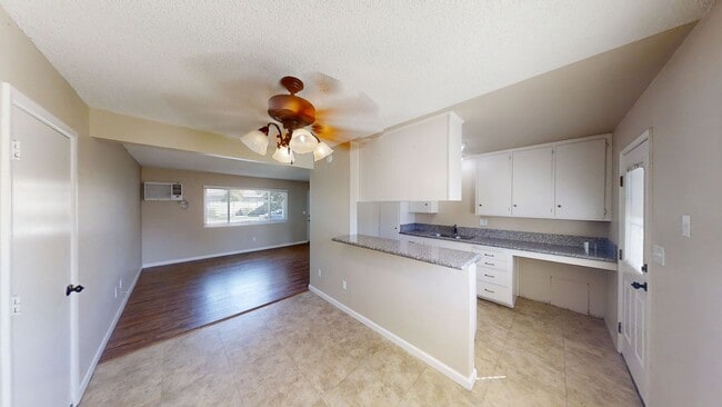 Building Photo - Cozy 2bedroom 1bath
