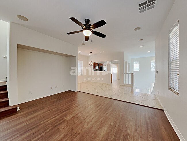 Foto del edificio - 10731 Holmfield St