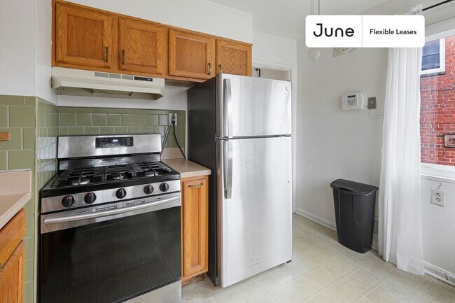 Foto del edificio - 530 Ingraham St NE