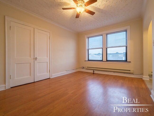 Foto del edificio - 4546 N Damen Ave
