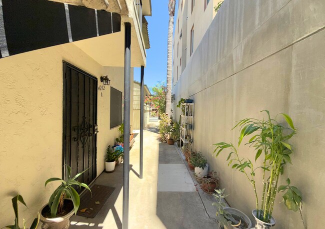 Foto del edificio - 4212 Alabama St