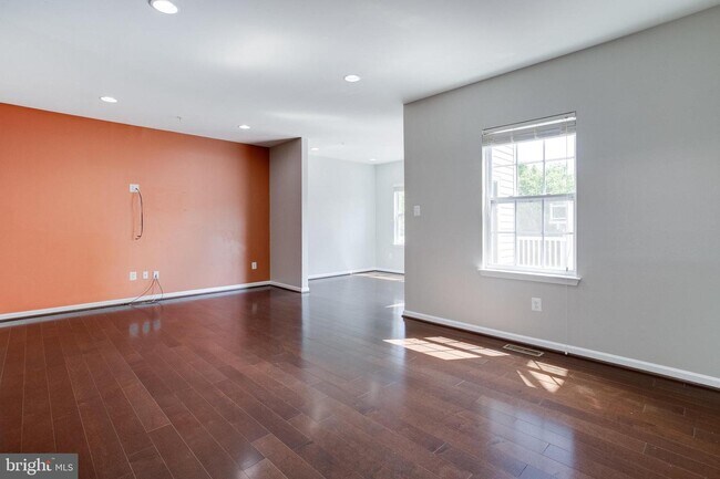 Building Photo - 6806 Flour Mill Ct