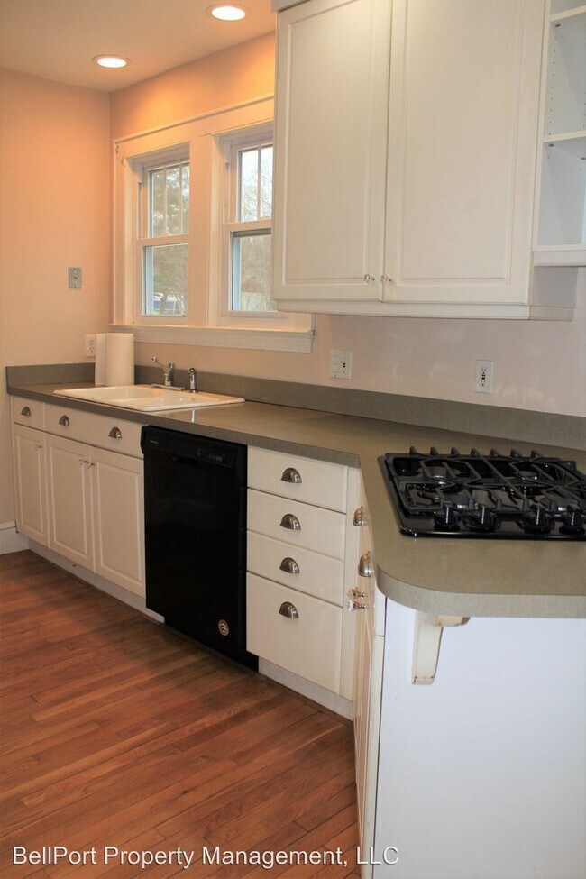 Foto del edificio - 3 br, 1.5 bath House - 87 Read Street