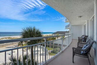 Building Photo - 1601 Ocean Dr S
