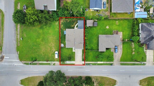Building Photo - 4228 Bellfort Ave