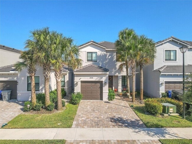 Building Photo - 304 NW 36th Ave