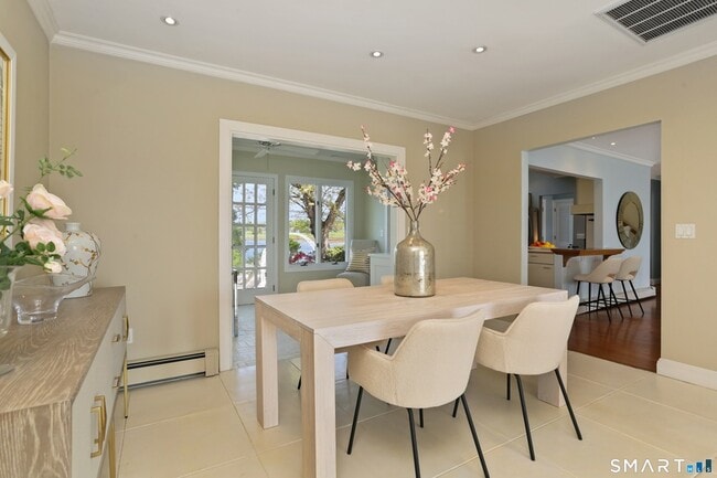 Foto del edificio - 34 Shorehaven Rd