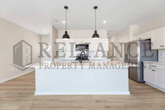 Foto del edificio - 12422 Blanford St