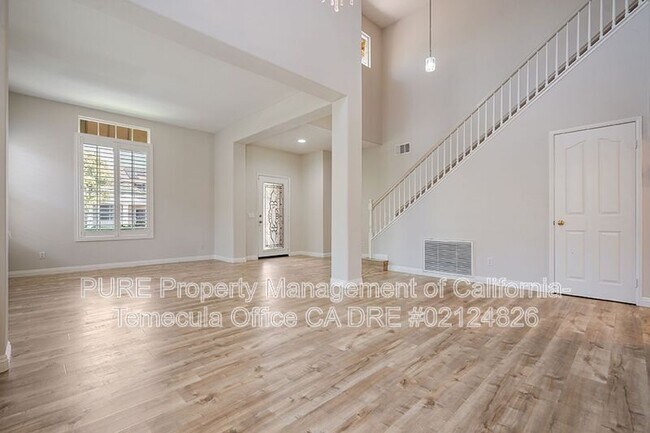 Building Photo - 26127 Palmetto St