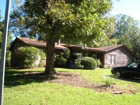 2 Bedroom Duplex in Boulevard with a Yard - 2 Bedroom Duplex in Boulevard with a Yard House