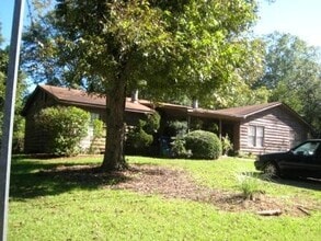 Building Photo - 420 Yonah Ave