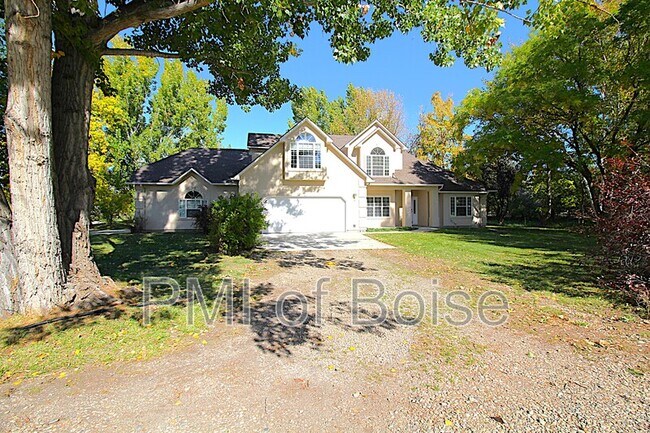 Foto del edificio - 85 S Linder Rd