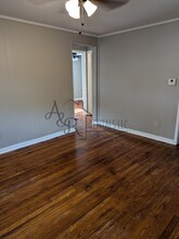 Building Photo - 426 Fieldcrest Dr