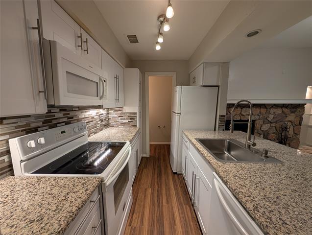 Building Photo - 2921 Shelby Ave