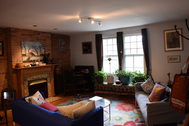 Foto del edificio - 19 Columbia St