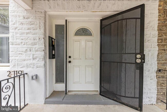 Foto del edificio - 2719 N 47th St
