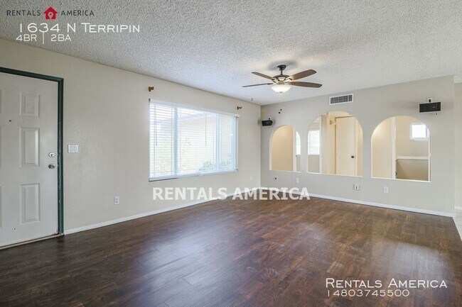 Foto del edificio - No HOA in This Beautiful Mesa Home!