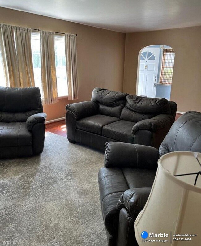 Foto del edificio - 3 br, 2 bath House - 510 Jackson St 1