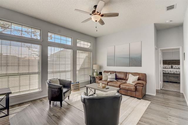 Foto del edificio - 6302 Mt Vernon Dr