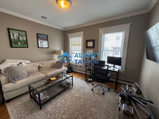 Building Photo - 3 Grimes St