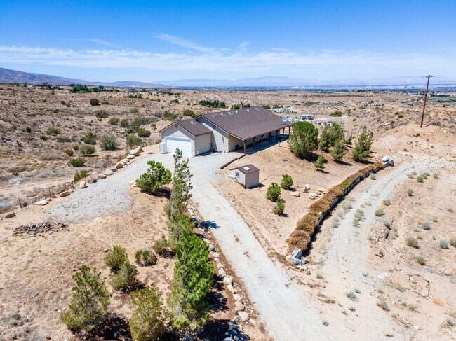 Building Photo - 4959 Mt Emma Rd