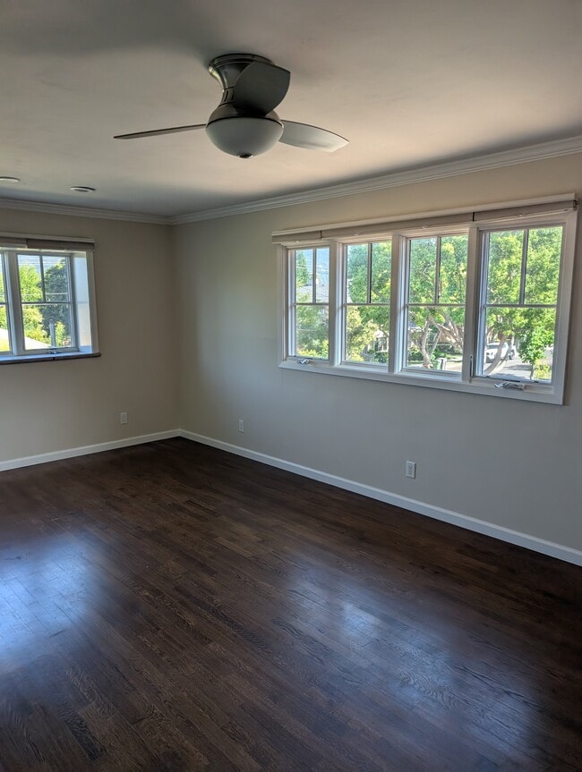 Building Photo - 529 San Benito Ave