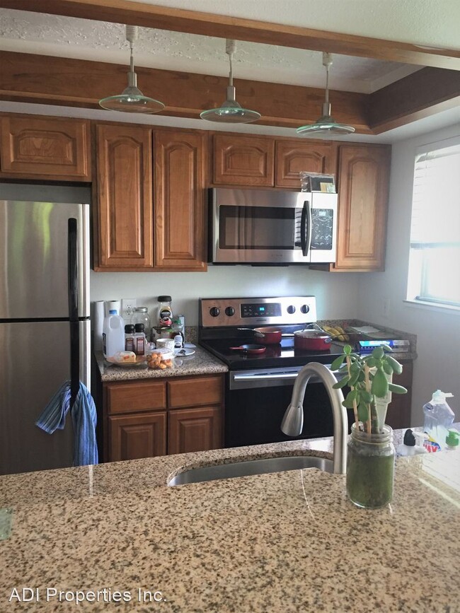 Building Photo - 2 br, 2 bath House - 11744 SW Boones Bend Dr.