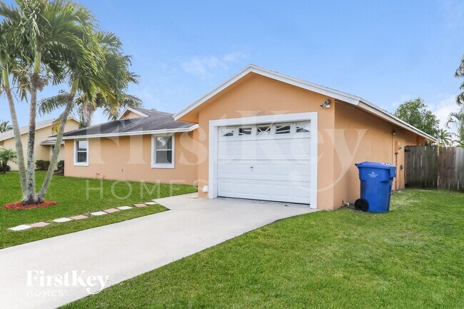 Foto del edificio - 10404 Oliver Ln