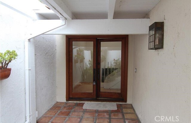 Building Photo - 312 Otero