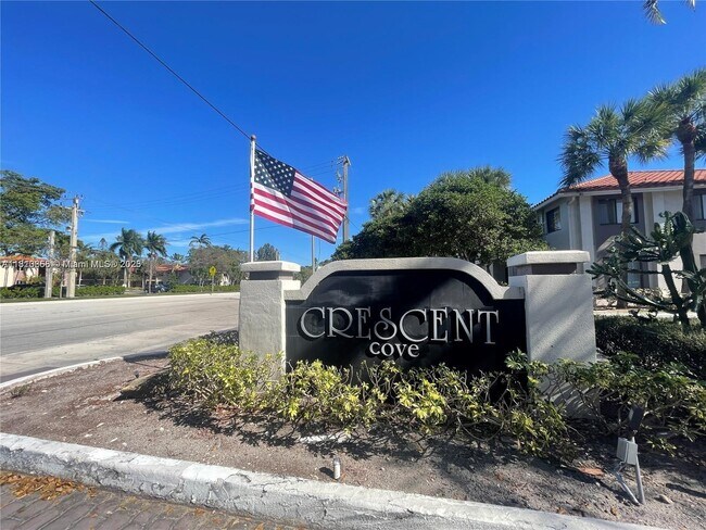 Foto del edificio - 3212 Coral Lake Ln