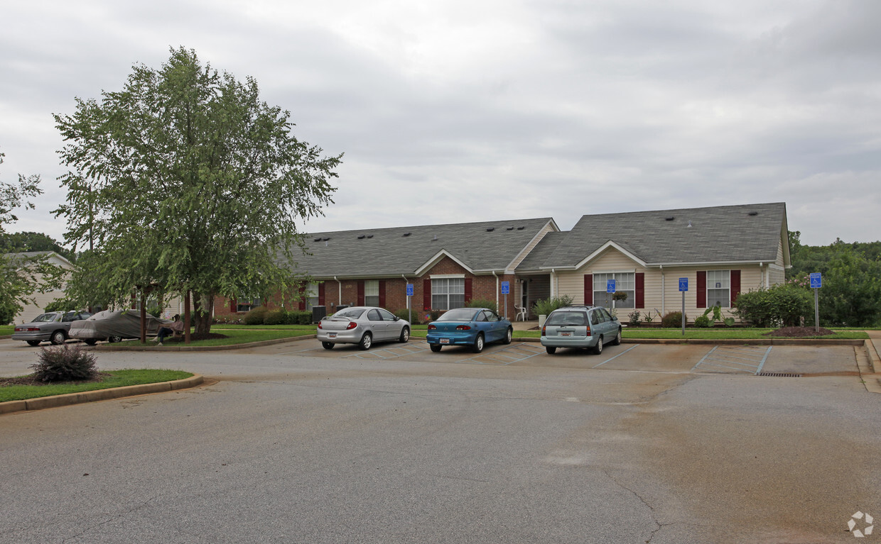 Primary Photo - Pleasant Meadow Apartments