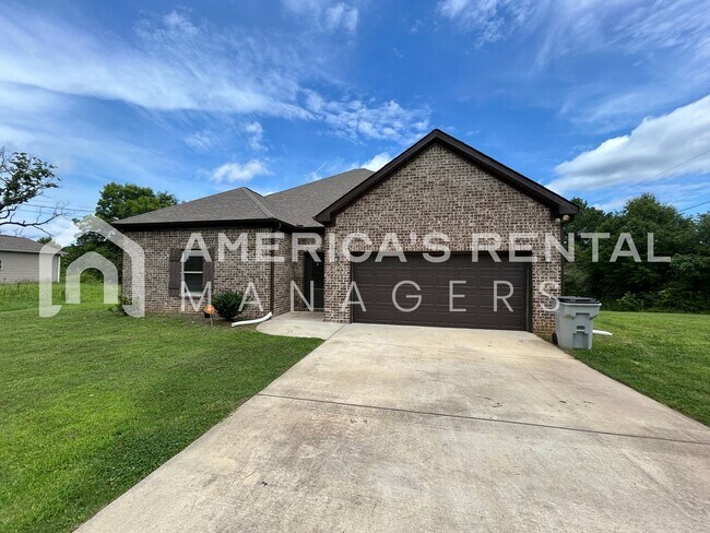Building Photo - 255 Dreher Rd