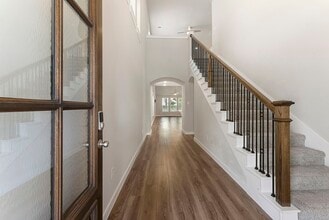 Building Photo - 421 Soapberry Tree Ct