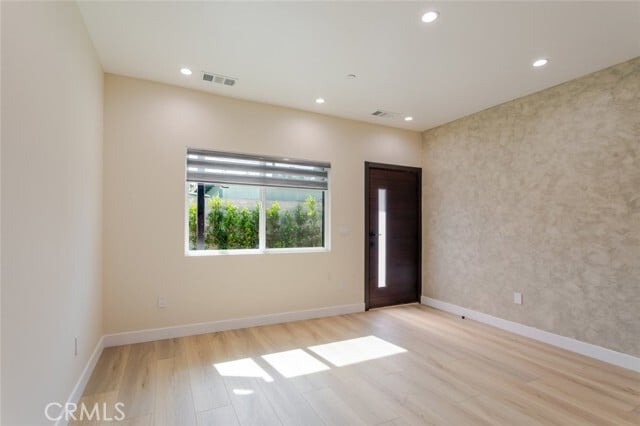 Building Photo - 11120 Emelita St