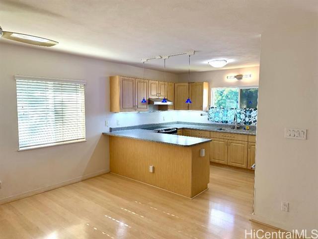 Foto del edificio - 1553 Haku St