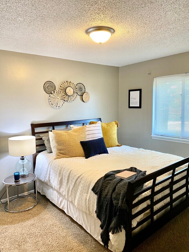 Concord Square Apartments Apartments in Kansas City, KS