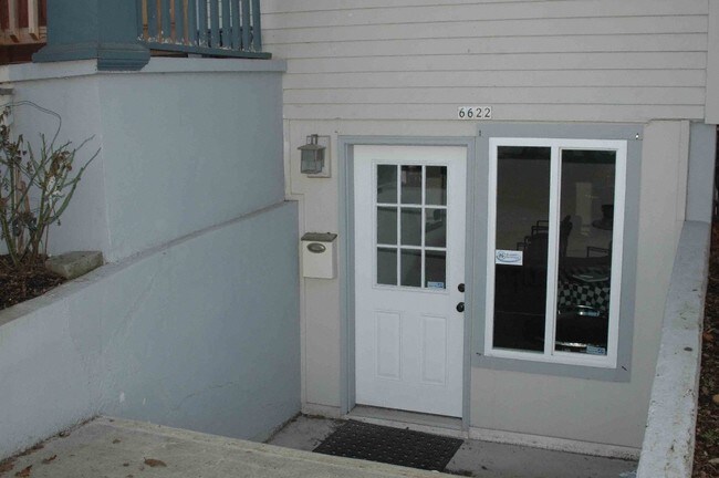 Foto del edificio - 6622-6626 NE Sandy Blvd