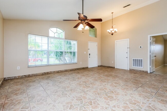 Foto del edificio - 3320 Kelsey Ln