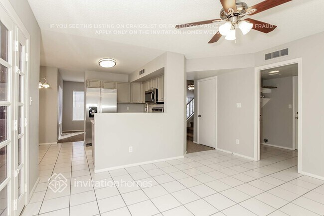 Building Photo - 3602 W Camino Real