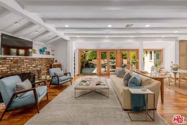 Foto del edificio - 9545 Dalegrove Dr