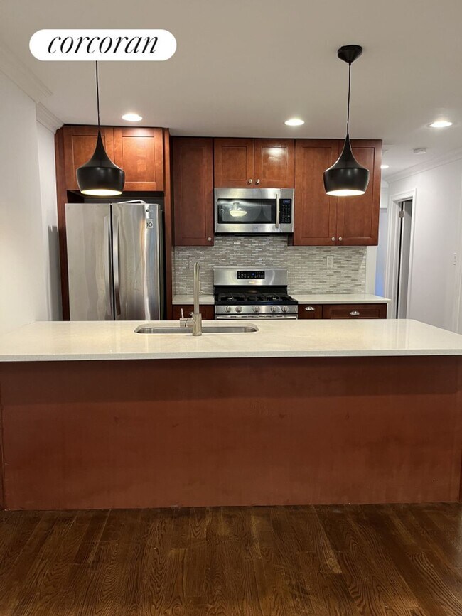 Foto del edificio - 423 7th St
